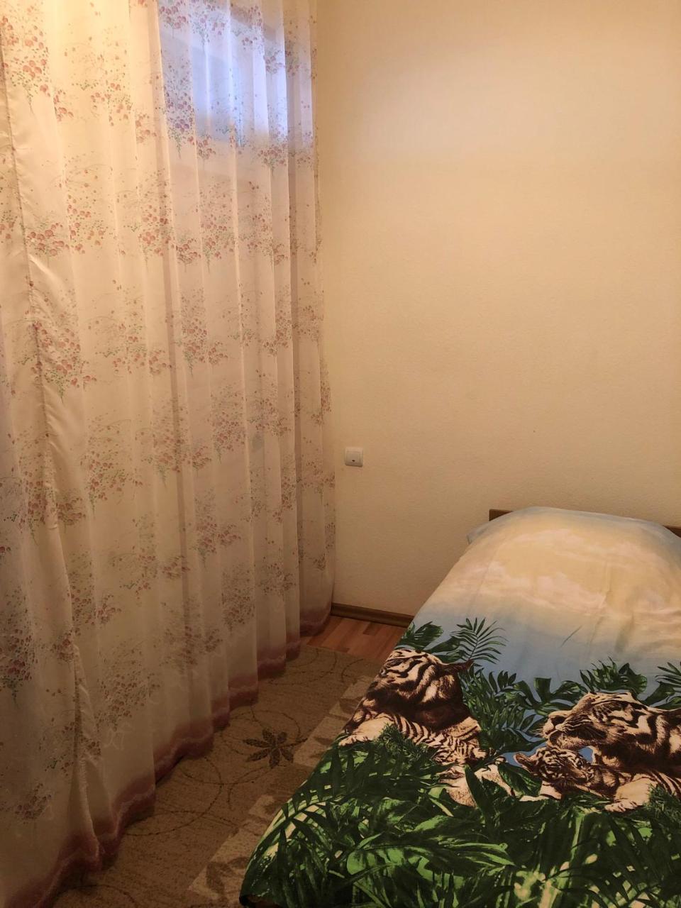 Отдых У Анаиды Gagra Buitenkant foto